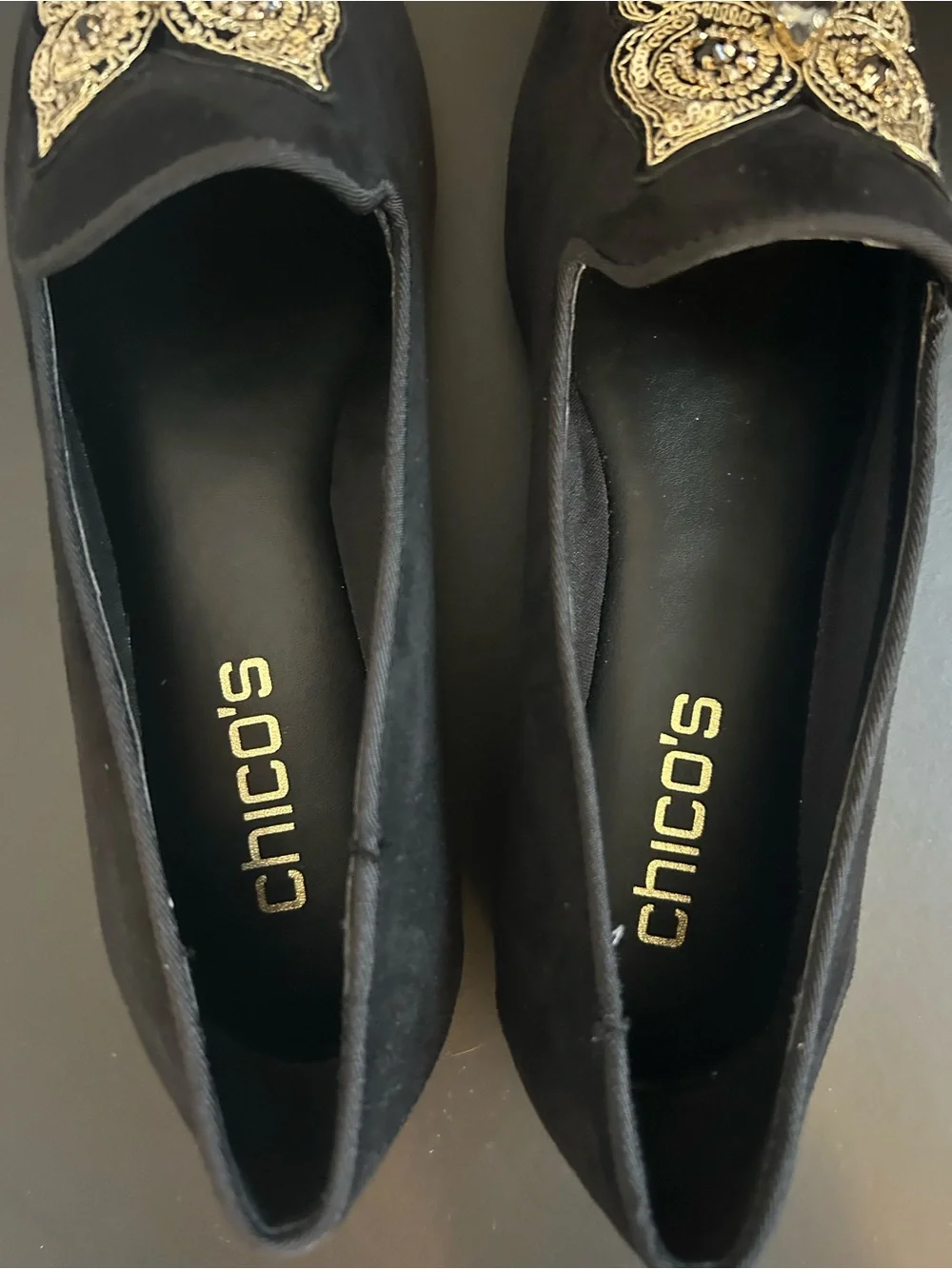 Chico’s Black Suede Pointed Toe Flats Gold beaded Owl Embellishment Size 6.5